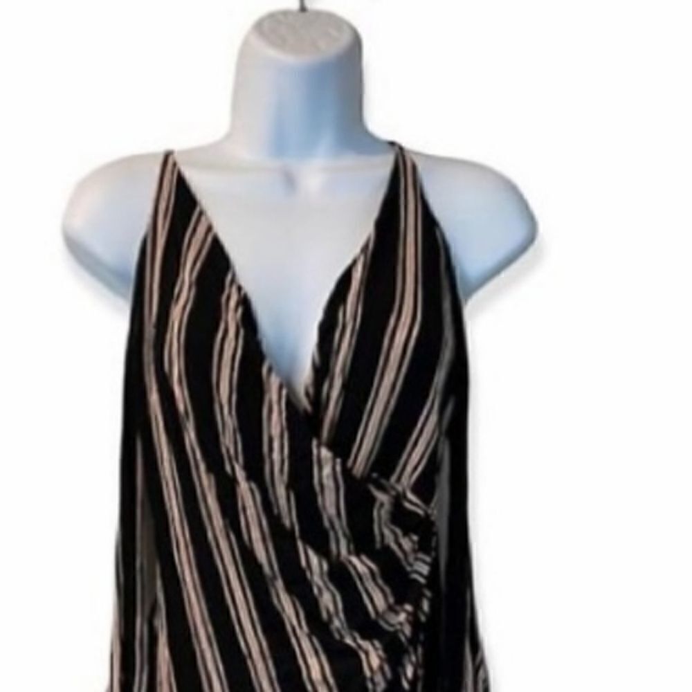 LUXXEL WOMEN'S COLD SHOULDER ROMPER SIZE SMALL